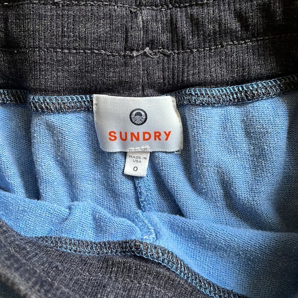 Sundry. Color block sweatpants. blue. Size 0. Small or x-small. - Picture 6 of 9